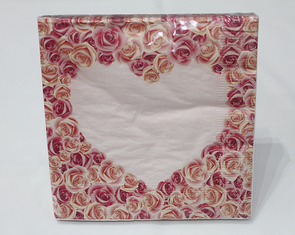 Premium bunny motif napkins with a rose border, 33x33cm,