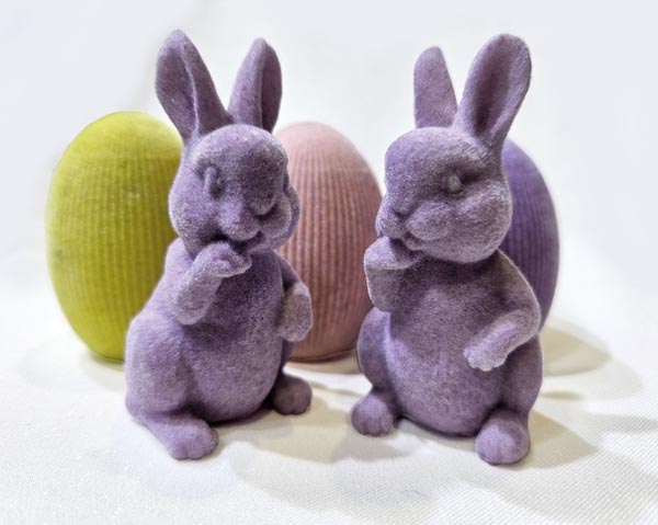 Hase sitzend 7,6x4,6cm – aus Keramik