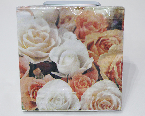 Premium flower motif napkins, 33x33cm, 3-ply, for a great