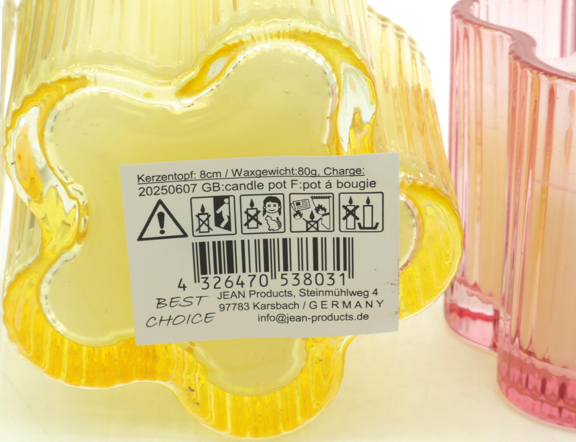Bougie en verre dépoli élégant,