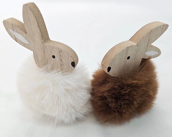 Hase aus Holz 10×8,5cm - mit Kuschelfell