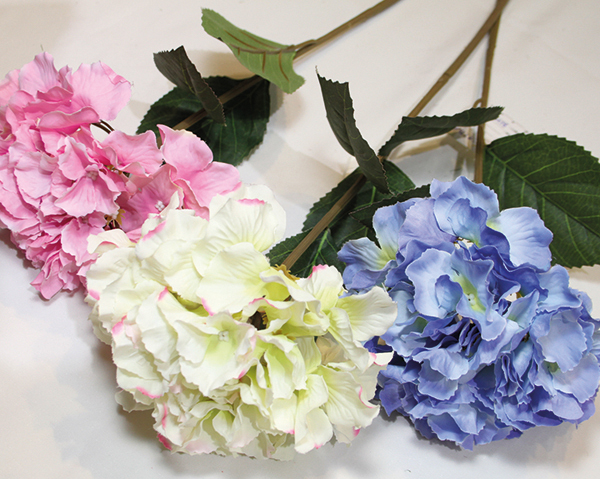 Large hydrangea flower 68x17cm w. large leaves